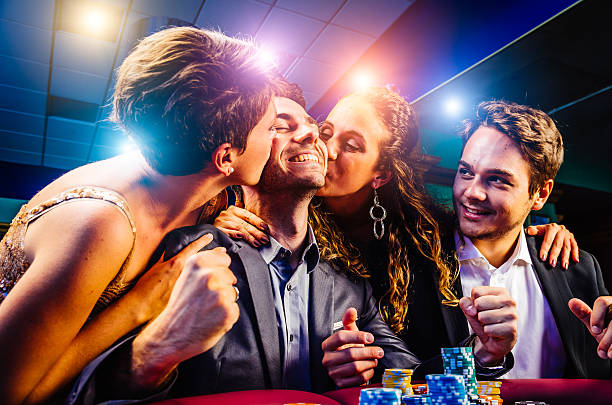 fun777 mobile app sportsbook and live casino interface on Android and iOS browsers