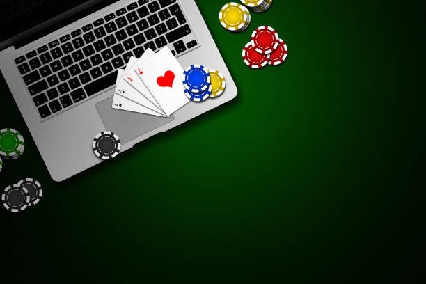 fun777 Capsa Susun table showing three hand zones and live dealer